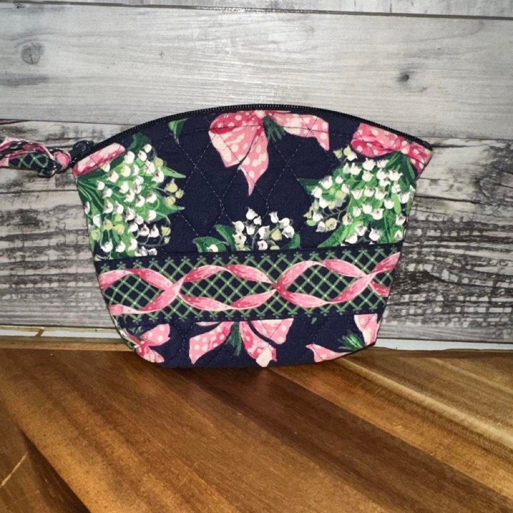 vintage Vera Bradley cosmetic case in the "Return to Happiness" pattern - Picture 2 of 4